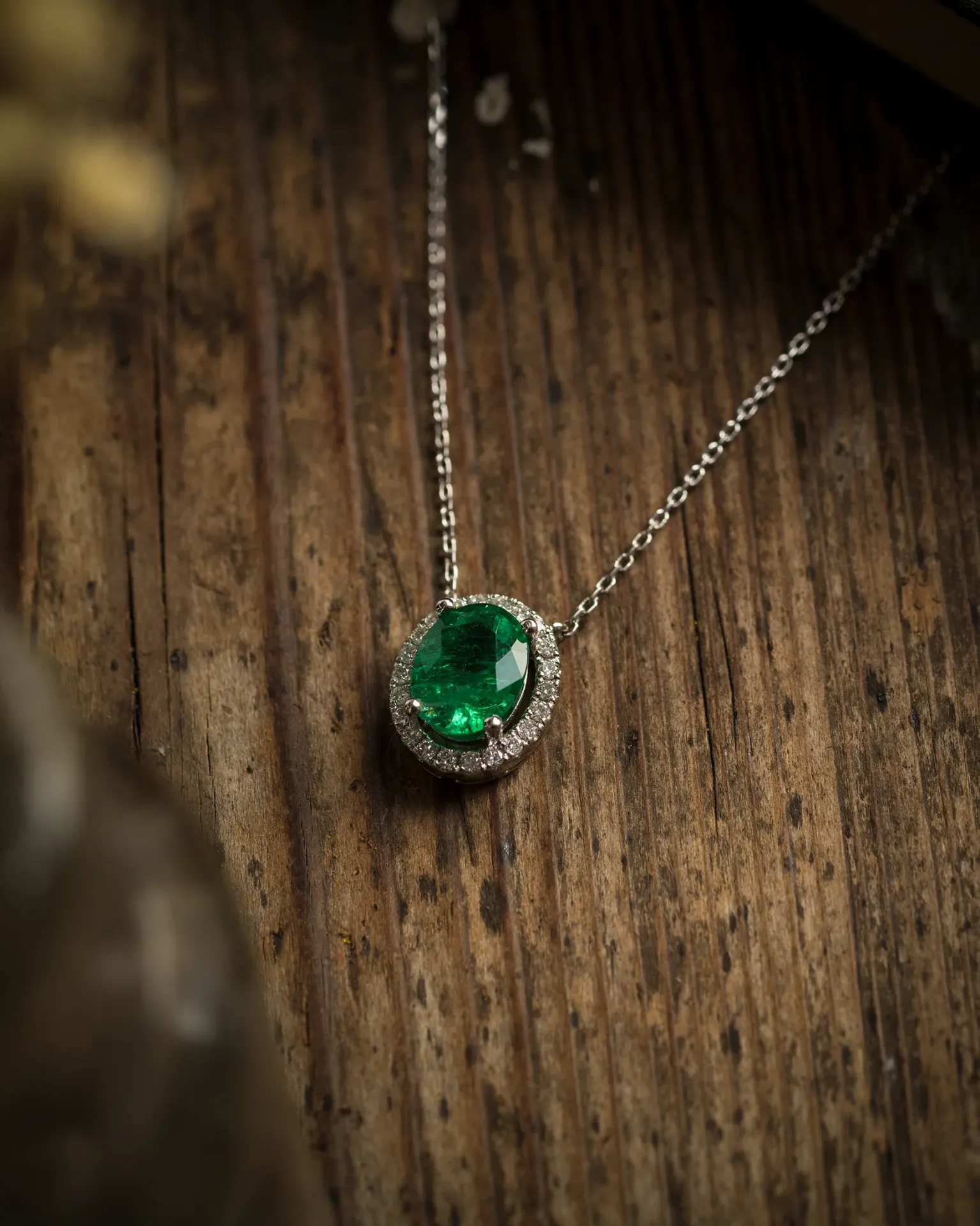18ct White Gold 1.87ct Emerald and Diamond Halo Necklace